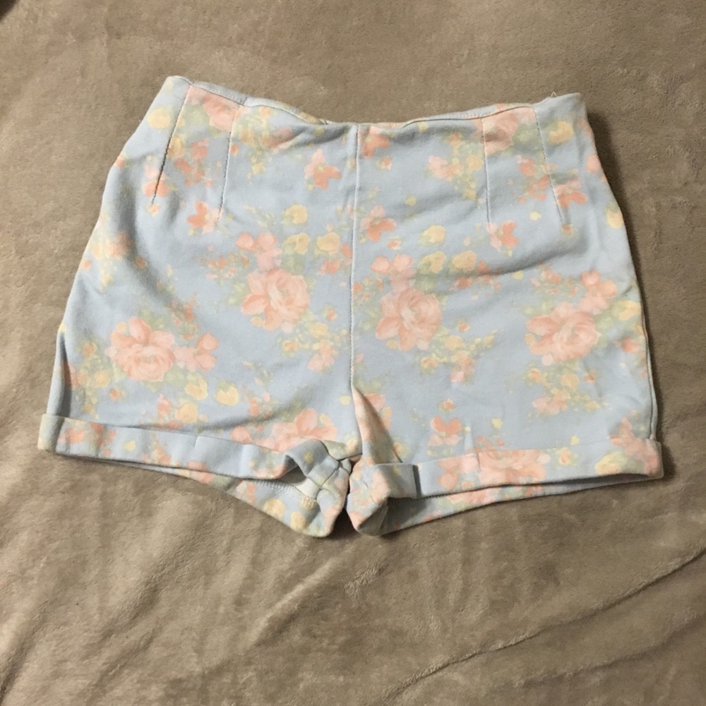 Brandy Melville shorts